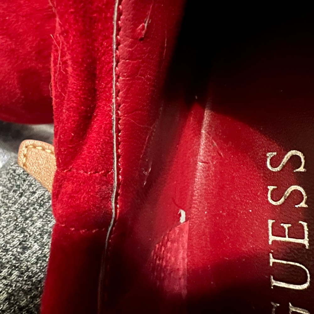 Guess Red Vegan Suede Heels sz 8.5 - Picture 10 of 11